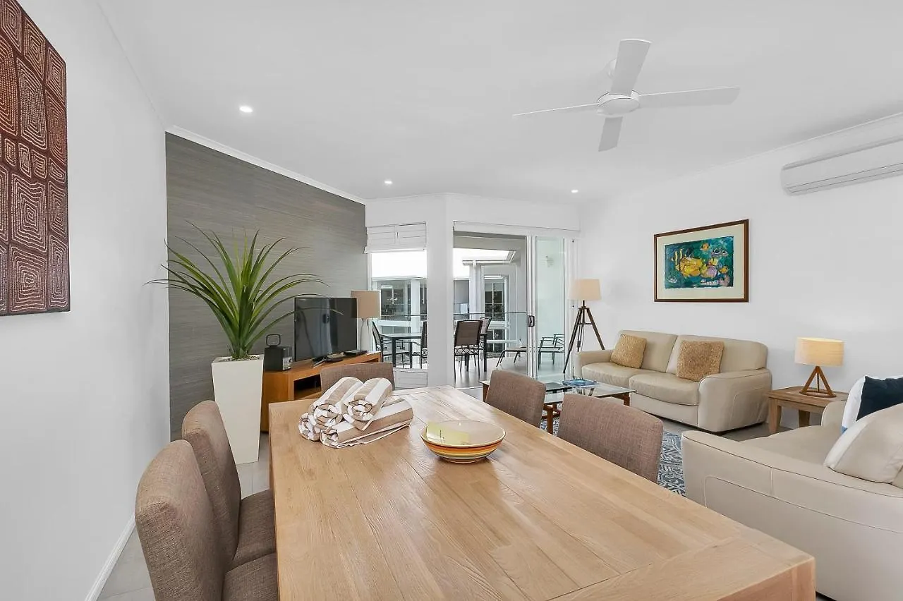 Seascape Holidays At Beaches Port Douglas Apartment