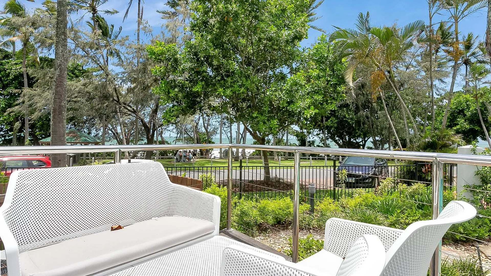 Apartment Seascape Holidays At Beaches Port Douglas